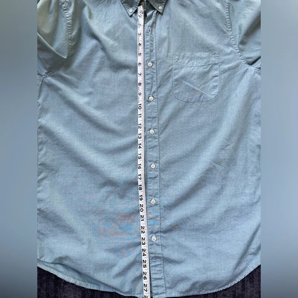 J. Crew Secret Wash Shirting Long Sleeve Button Down in Classic Fit - Picture 7 of 8